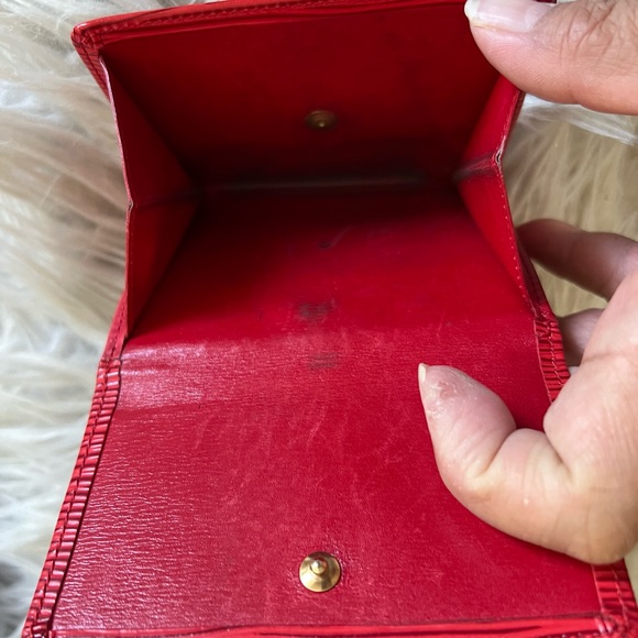 Authentic Louis Vuitton wallet - Picture 9 of 12